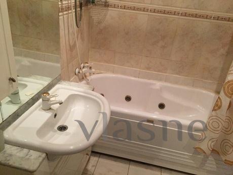 For one-bedroom apartment, Almaty - apartment by the day
