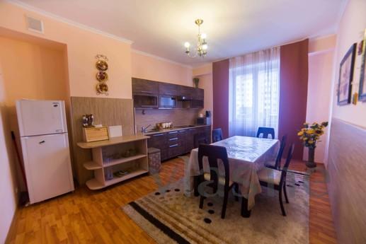 The apartment with a mini terrace, Astana - apartment by the day