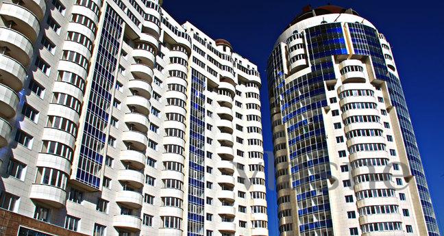 Huge apartment with view from the window, Almaty - apartment by the day