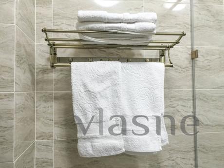 Caspian Palace Apartments for Rent, Астана - апартамент за нощувки
