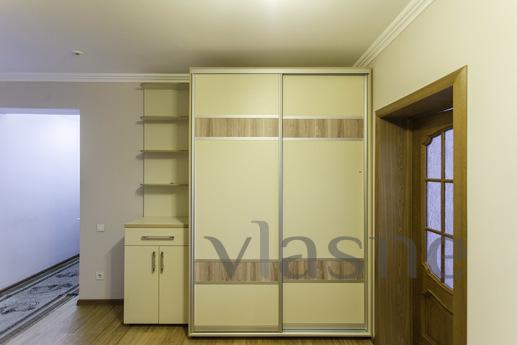 2-х комнатная квартира, Бальзака 8Д, Алматы - квартира посуточно