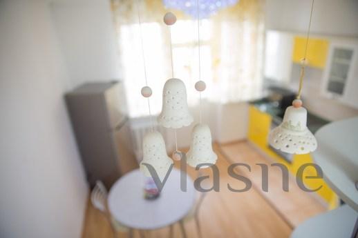 2 bedroom, Rozybakiev 289/1 (77), Almaty - apartment by the day