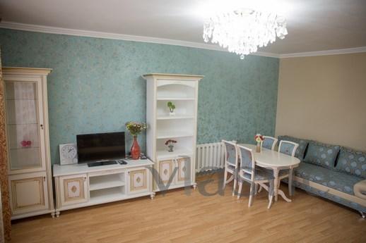 2 bedroom, Rozybakiev 289/1 (77), Almaty - apartment by the day