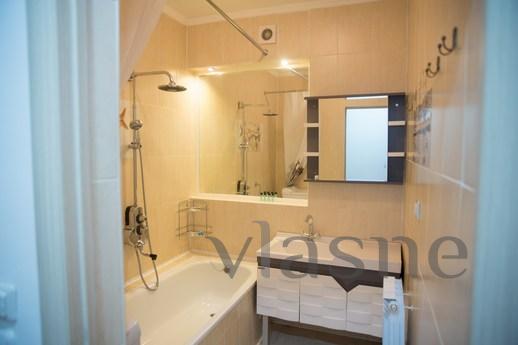 2 bedroom, Rozybakiev 289/1 (77), Almaty - apartment by the day