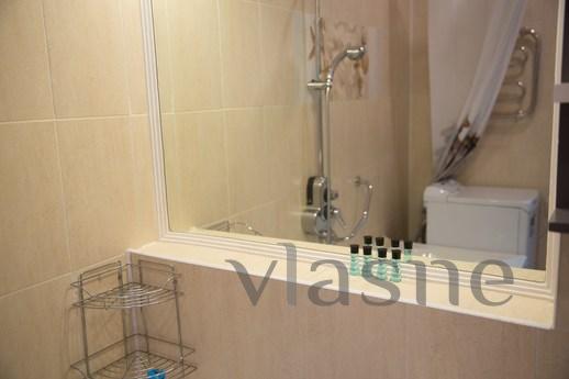 2 bedroom, Rozybakiev 289/1 (77), Almaty - apartment by the day