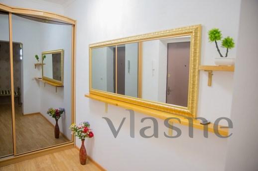 2 bedroom, Rozybakiev 289/1 (77), Almaty - apartment by the day