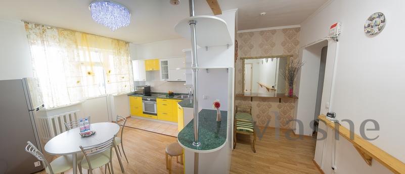 2 bedroom, Rozybakiev 289/1 (77), Almaty - apartment by the day