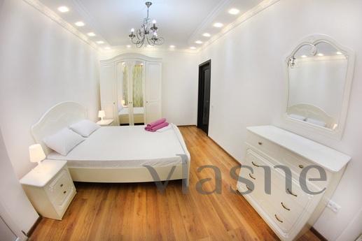 2 bedroom - Kablukova 38g, Алмати - апартамент за нощувки
