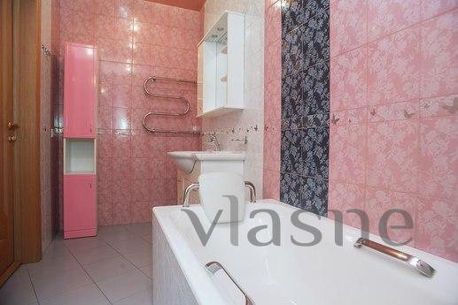 2-bedroom apartment, Almaty - apartment by the day