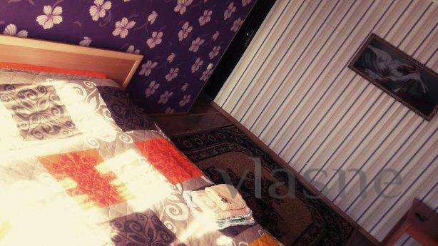 Cozy, clean near Suvorov military school, Karaganda - apartment by the day