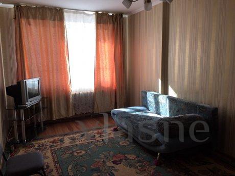 Excellent apartment, located on the left bank on the street 