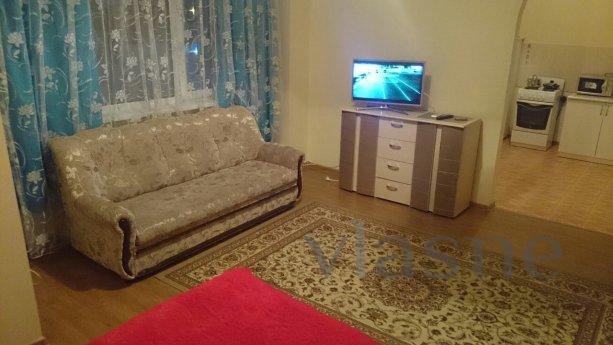 в центре Левого берега в шаговой доступности Байтерек, Дом м