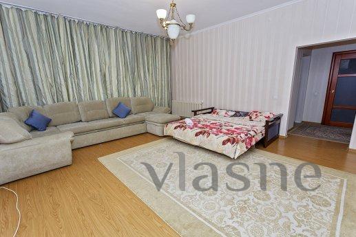 One bedroom apartment on the Left Bank, Астана - апартамент за нощувки
