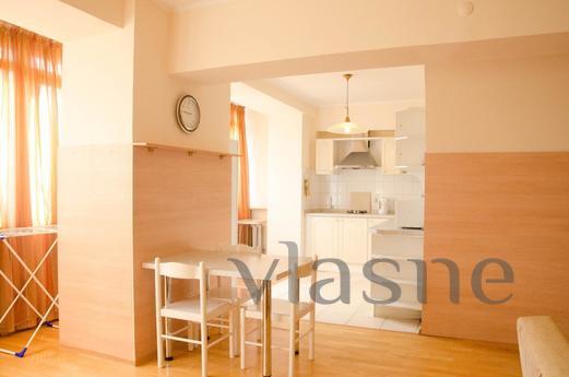 1 bedroom Abaya 141 (Center of Almaty), Алмати - апартамент за нощувки
