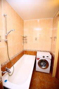 Розыбакиева 38а — Аль-Фараби, Алматы - квартира посуточно