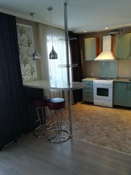 ЛЮКСОВАЯ квартира в центре Караганды, Караганда - квартира посуточно