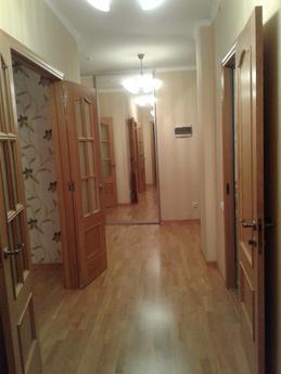3 комнатная квартира в аренду, Астана - квартира посуточно