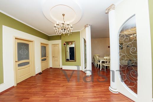 3 bedroom apartment with View, Астана - апартамент за нощувки
