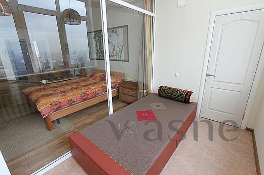 1 bedroom apartment for rent, Almaty - apartment by the day