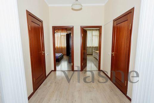 3-bedroom Daily Left Bank!, Astana - apartment by the day