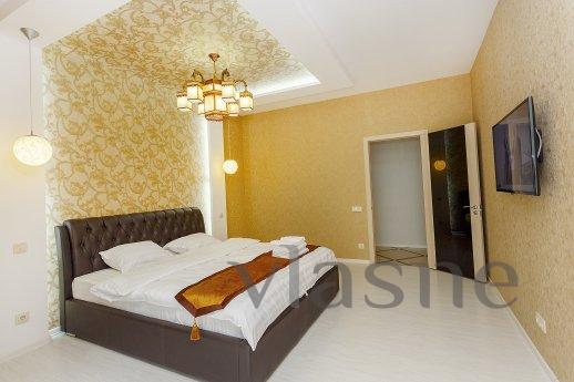 3-bedroom apartment Grand Alatau, Astana - apartment by the day