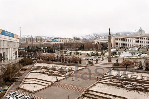 2 bedroom luxury apartment New Square, Алмати - апартамент за нощувки
