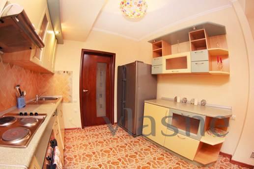 Lovely apartment in the heart of Almaty, Almaty - apartment by the day