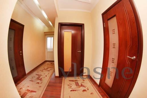 Lovely apartment in the heart of Almaty, Almaty - apartment by the day