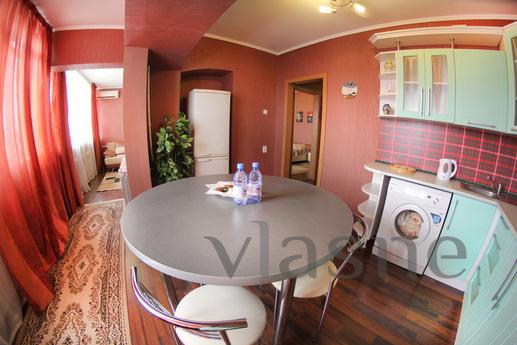 Cozy apartment in Dostyk, Almaty - apartment by the day