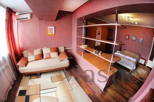 Cozy apartment in Dostyk, Almaty - apartment by the day