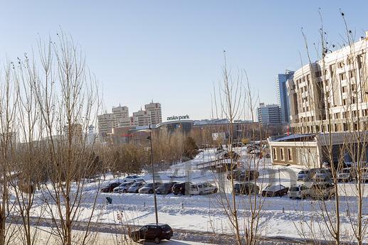 Посуточно отличная 2х комнатная, Левый б, Астана - квартира посуточно