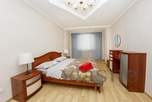 Cosy 3-room apartment. in LCD Nomad dail, Astana - apartment by the day