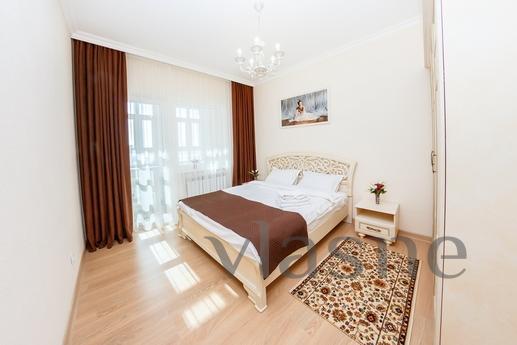 New and spacious 2-bedroom apartment, Астана - апартамент за нощувки
