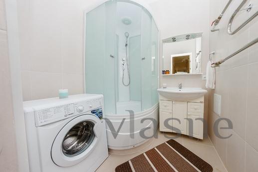 New and spacious 2-bedroom apartment, Astana - apartment by the day