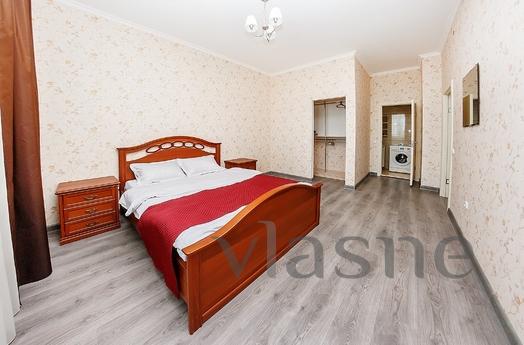 Ample 3 bedroom apartment, Астана - апартамент за нощувки
