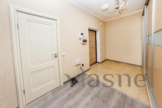 Ample 3 bedroom apartment, Astana - apartment by the day