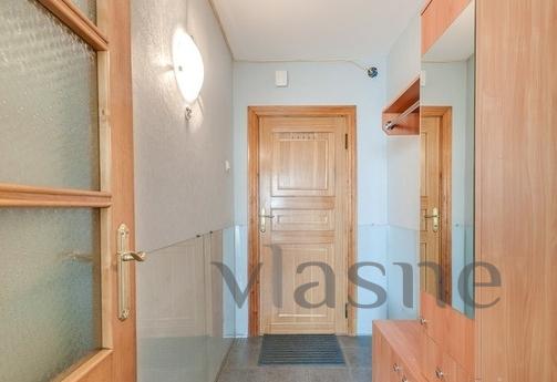 1 bedroom apartment for rent, Almaty - apartment by the day