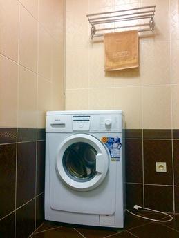 2 room flat LCD MANHATTEN, Алмати - апартамент за нощувки
