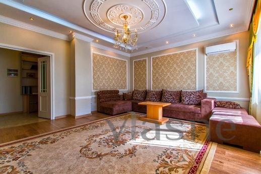 Люксовые апартаменты в ЖК Нурсая, Астана - квартира посуточно