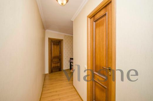 Rent 3 room  apartment, Almaty - apartment by the day