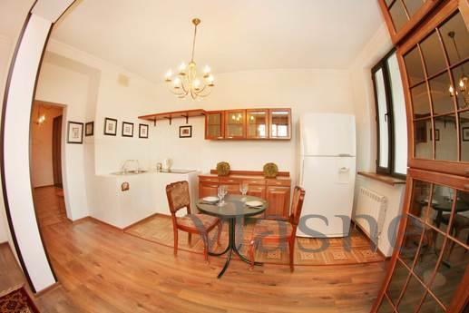 Apartments in the center of ALMATY !!!, Алмати - апартамент за нощувки
