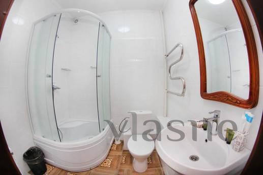Apartments in the center of ALMATY !!!, Алмати - апартамент за нощувки
