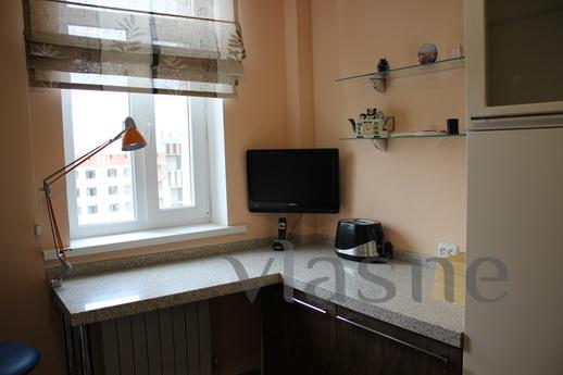 Tow bedroom apartment in Akzhayuk comple, Astana - apartment by the day