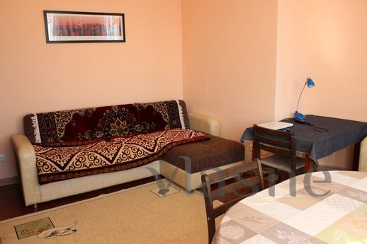 Tow bedroom apartment in Akzhayuk comple, Astana - apartment by the day