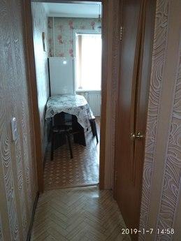 Посуточно 1-комнатная, Ержанова, 46., Караганда - квартира посуточно