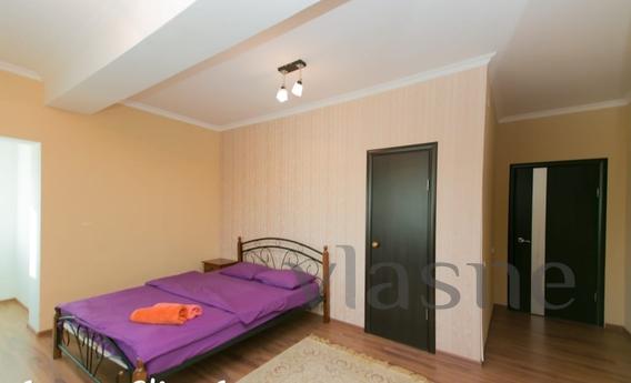Rent by the day Northern Lights!, Астана - апартамент за нощувки
