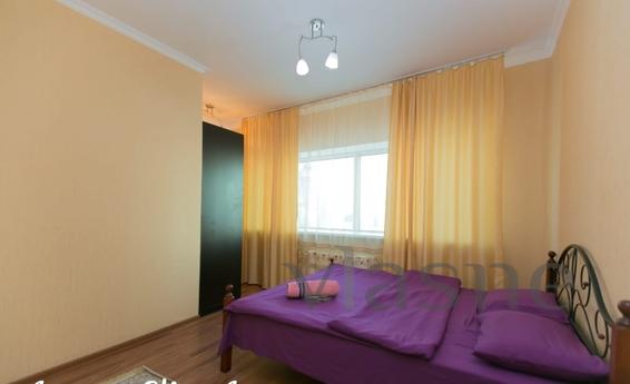 Rent by the day Northern Lights!, Астана - апартамент за нощувки
