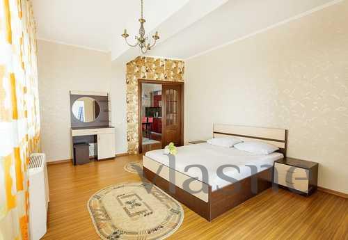 Rent by the day Northern Lights!, Астана - апартамент за нощувки
