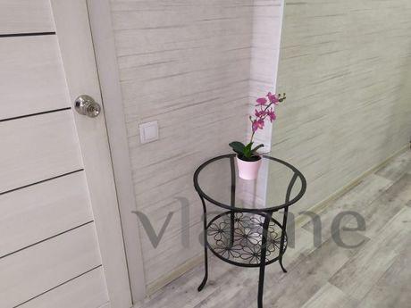 1 bedroom apartment in the center, Karaganda - apartment by the day