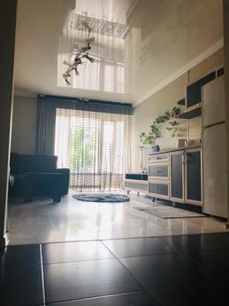 2-bedroom apartment in the center, Karaganda - apartment by the day